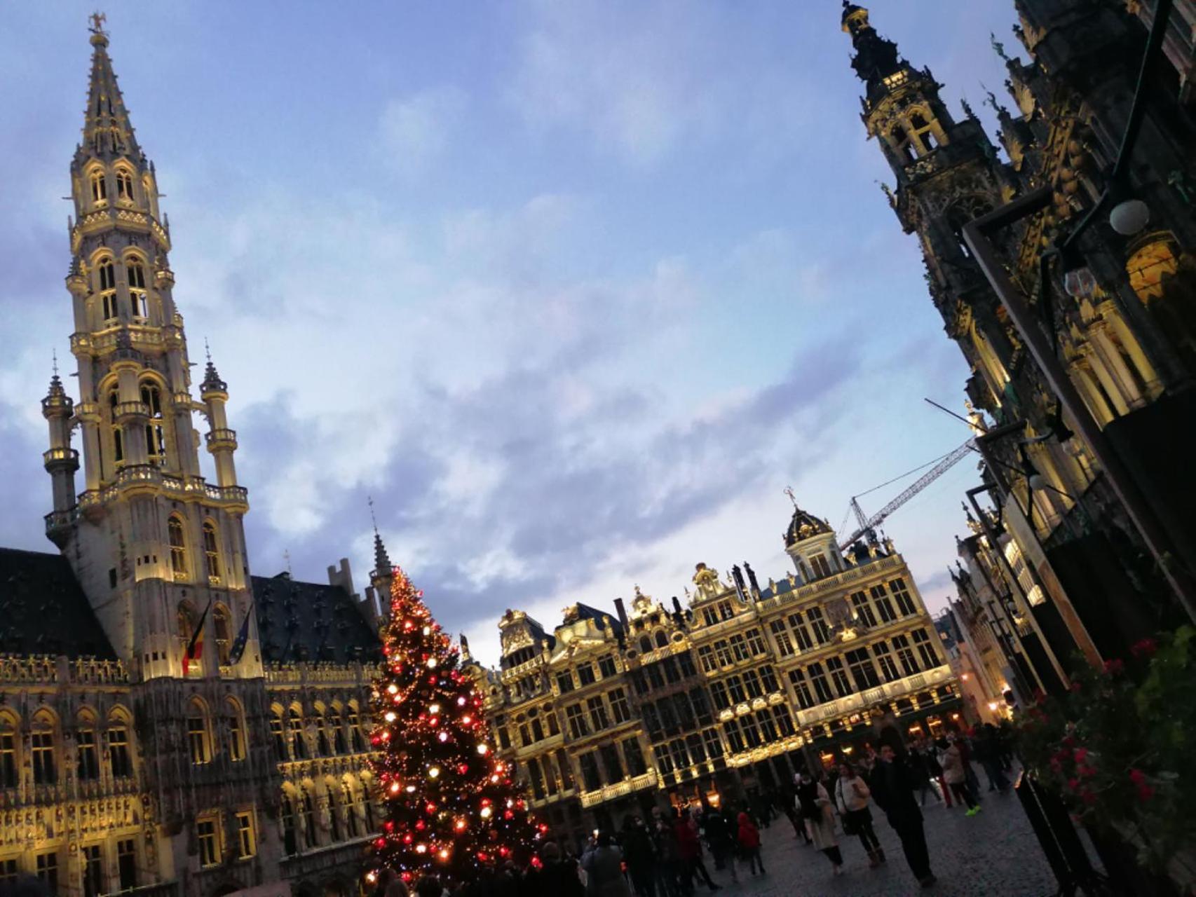 Sweet Dream House Hotel Brussel Bagian luar foto